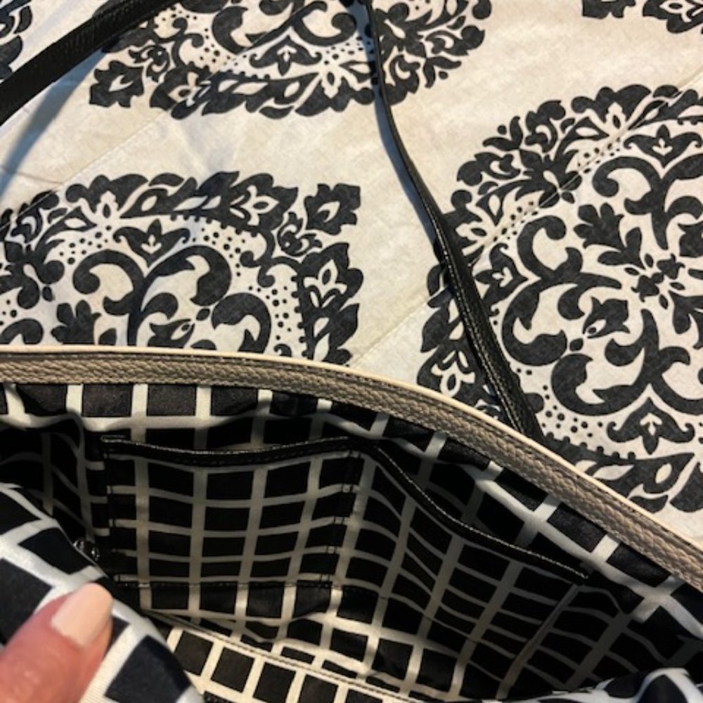 Kate Spade Pebbled Shoulder Handbag - Picture 3 of 7